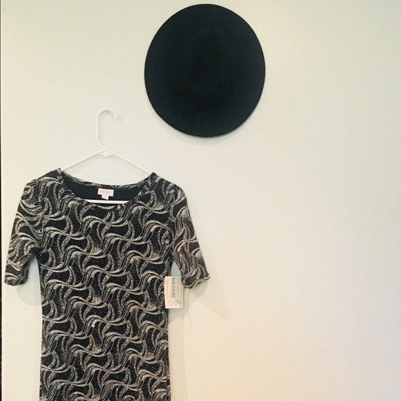 LuLaRoe Dresses & Skirts - Julia (elegant collection) Lularoe